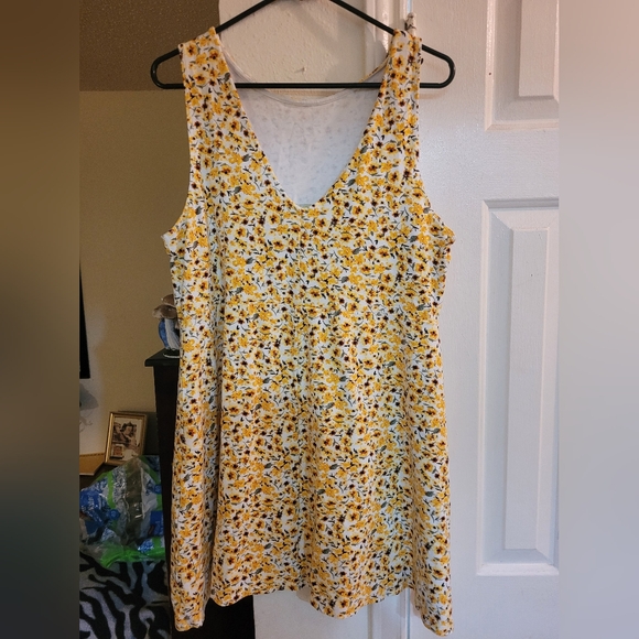 Floral Yellow Dress - Picture 2 of 3